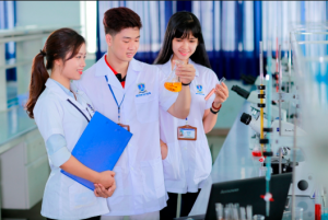 Các trường có ngành Xét nghiệm Y học tốt nhất Việt Nam 